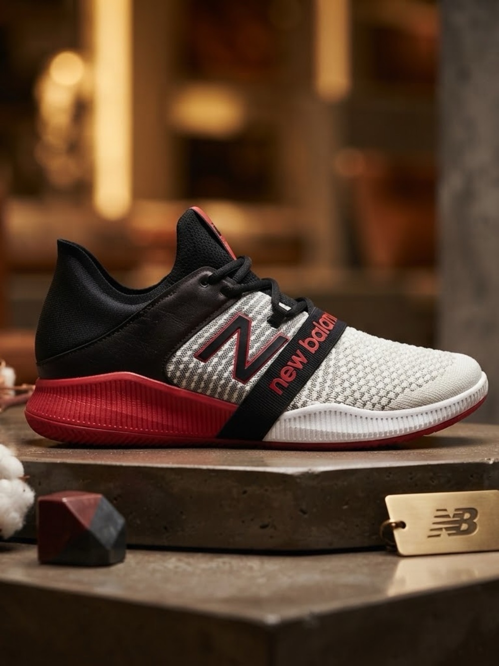 New Balance Men’s Black, Red & White Athletic Sneaker size 16.5